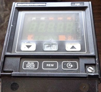 EUROTHERM TEMPERATURE CONTROLLER  NOS/USED