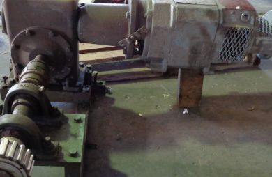 7 1/2 HP DC GEAR BOX AND MOTOR